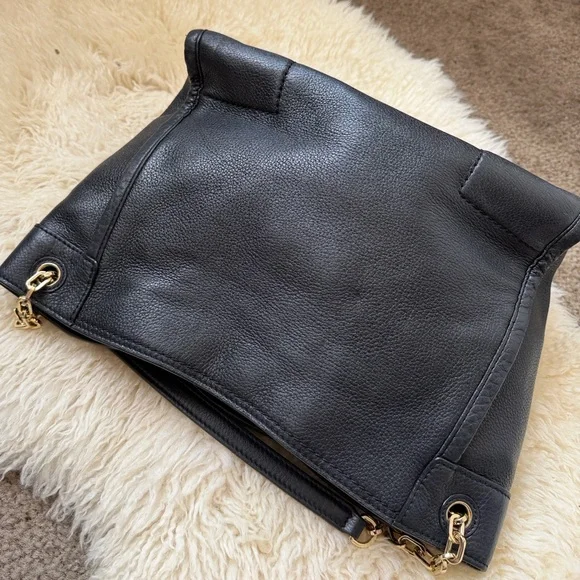 Tory Burch Britten Small Black Leather Bag - Picture 3 of 10